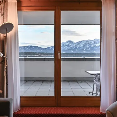 Aparthotel Residenz Hopfensee 2*